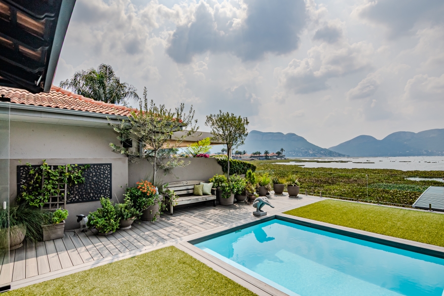 4 Bedroom Property for Sale in Pecanwood Estate North West